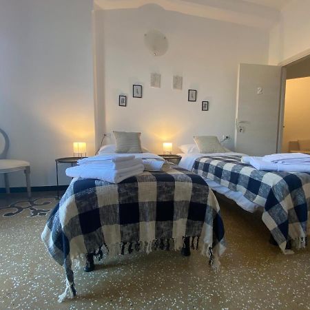 Bed and Breakfast Casa Amedeo à Gênes Extérieur photo
