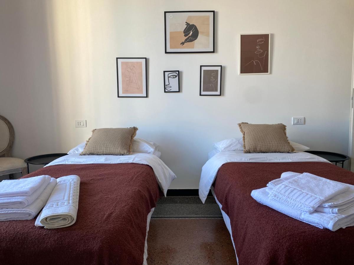 Bed and Breakfast Casa Amedeo à Gênes Extérieur photo